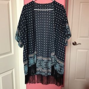 Charlotte Russe Kimono Cover up & Old Navy Tank